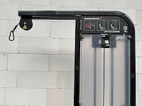 Hammer strength lat pull down krachtstation - afbeelding 4 van  4