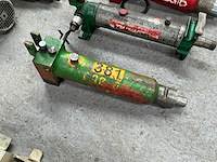 Hand en electro hydraulische cilinders (te herstellen!) (7x) - afbeelding 5 van  8