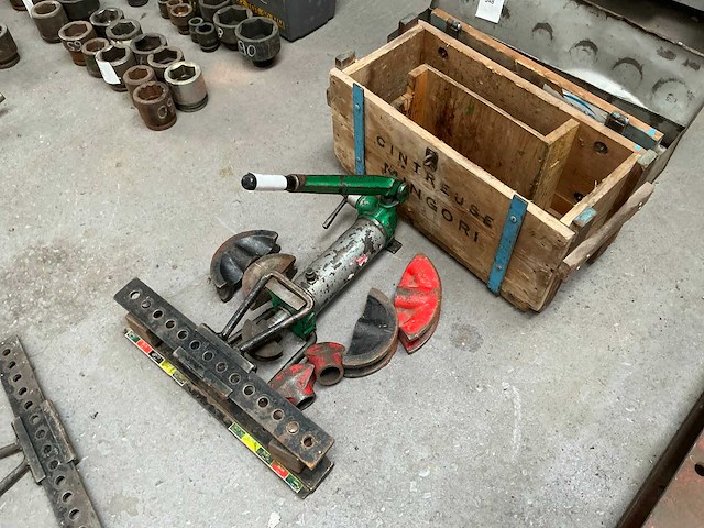 Hand hydraulische buigmachine - afbeelding 1 van  8