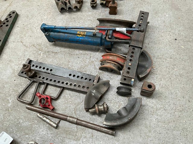 Hand hydraulische buigmachine - afbeelding 1 van  9