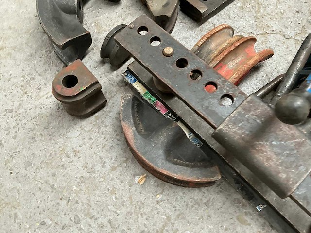 Hand hydraulische buigmachine - afbeelding 7 van  9