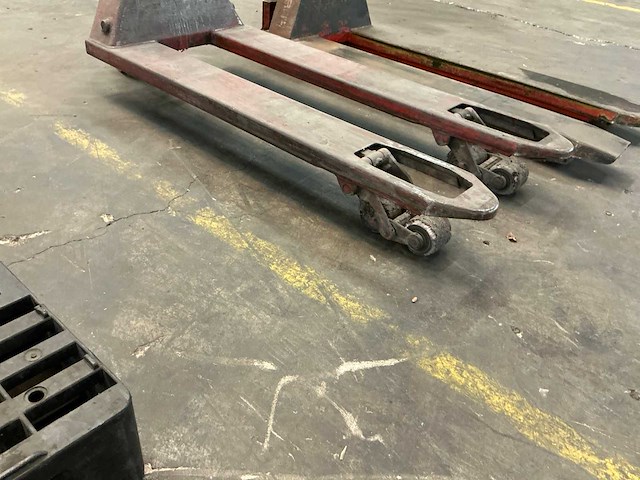 Hand hydraulische palletwagen (2x) - afbeelding 5 van  7