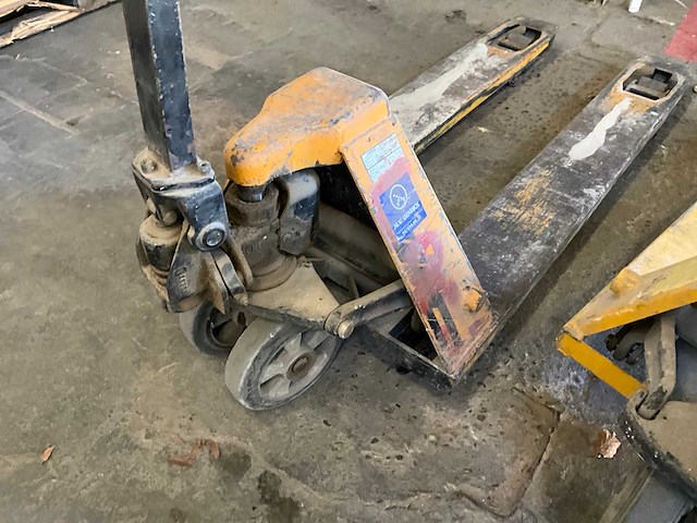 Hand hydraulische palletwagen (2x)aa - afbeelding 6 van  7