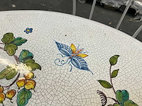 Handbeschilderde lavasteen terrastafel - afbeelding 3 van  16