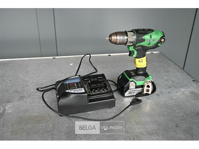 Handboormachine hitachi - afbeelding 1 van  4