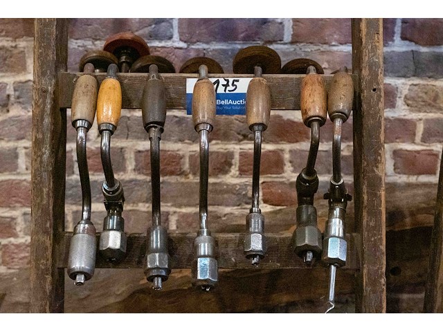 Handboren - afbeelding 1 van  2