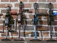 Handboren - afbeelding 1 van  3