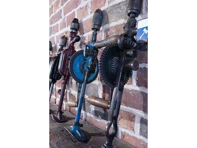 Handboren - afbeelding 3 van  3