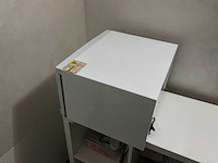 Handdoekontsmetter - afbeelding 8 van  8