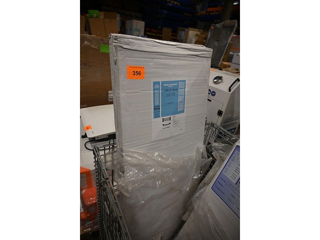 Handdoekradiator 495x1180 - afbeelding 1 van  1