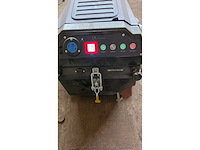 Handgeleide veegmachine sauber germany - afbeelding 3 van  9