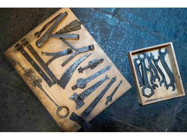 Handgemaakt smeedwerk - afbeelding 1 van  3