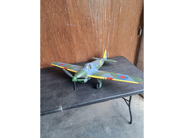 Handgemaakte vliegtuig in puur hout(levenswerk) brits carrier-based jachtvliegtuig-verkenner wo2 fairey fulmar. l 810mm b 1000mm h 300mm - afbeelding 1 van  5