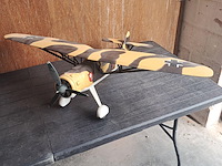 Handgemaakte vliegtuig in puur hout(levenswerk) brits verbindings en verkenningsvliegtuig wo2 westland lysander l 770mm b 1000mm h 280mm