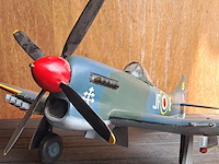 Handgemaakte vliegtuig in puur hout.levenswerk)hauwker tempest mk.v brits jachtvliegtuig wo2 l 740mm b 880mm h 370mm - afbeelding 5 van  5