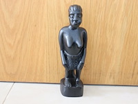 Handgenden houten sculptuur - afbeelding 1 van  6