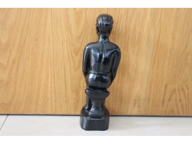Handgenden houten sculptuur - afbeelding 3 van  6