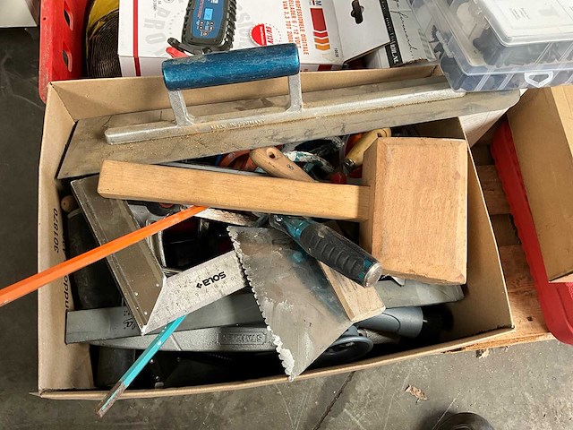 Handgereedschap en diversen - afbeelding 8 van  31
