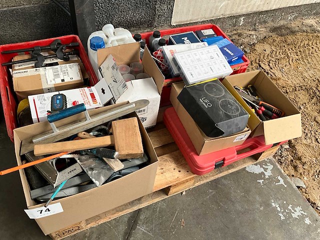 Handgereedschap en diversen - afbeelding 1 van  15