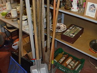 Handgereedschap en schoonmaakgerei - afbeelding 5 van  8
