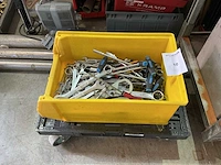 Handgereedschap en toebehoren