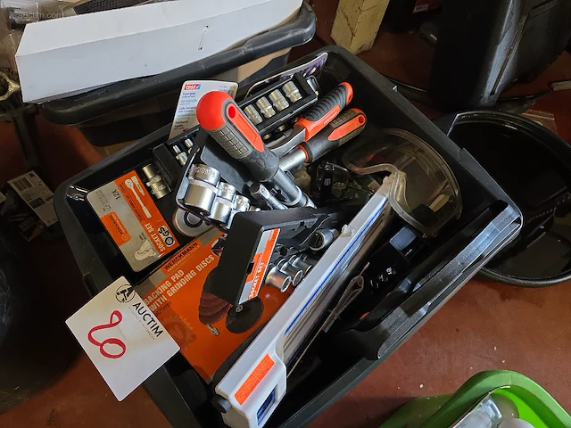 Handgereedschap + resterende inrichting... - afbeelding 11 van  37