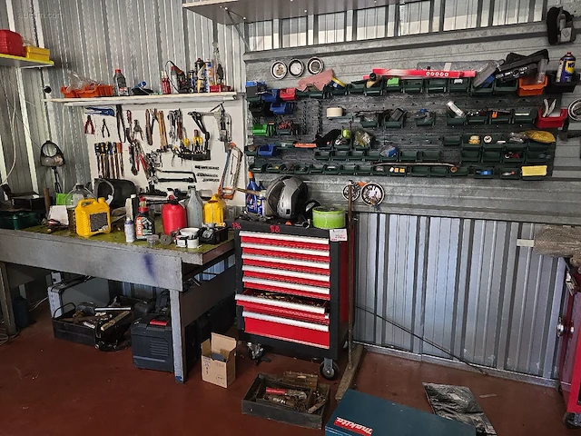 Handgereedschap + resterende inrichting... - afbeelding 1 van  37