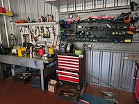Handgereedschap + resterende inrichting...