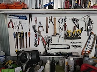 Handgereedschap + resterende inrichting... - afbeelding 12 van  37