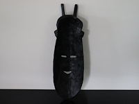 Handgesneden houten masker - afbeelding 4 van  9