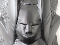 Handgesneden houten masker - afbeelding 6 van  9