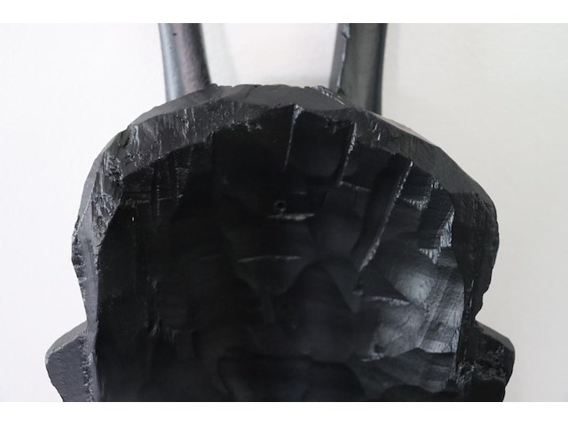 Handgesneden houten masker - afbeelding 9 van  9