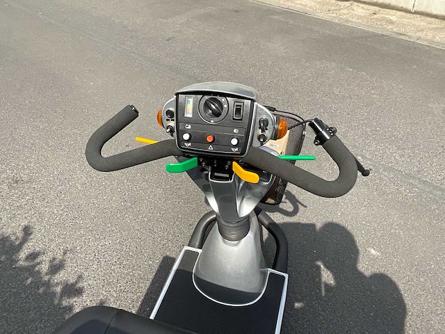 Handicare - winner - e-scooter - afbeelding 5 van  7