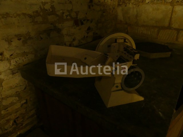 Handmatige kersenpitter - afbeelding 5 van  7