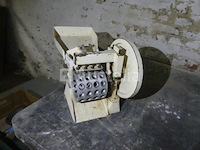 Handmatige kersenpitter - afbeelding 6 van  7