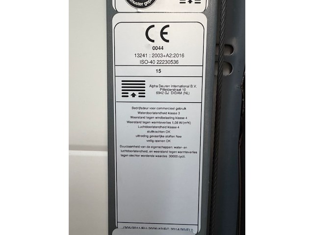 Handmatige sectionaalpoort alpido - afbeelding 4 van  5