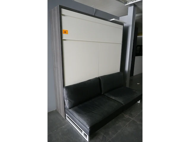 Handmatige verticale bedkast - afbeelding 1 van  7