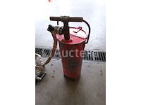 Handmatige waterpomp - afbeelding 4 van  5