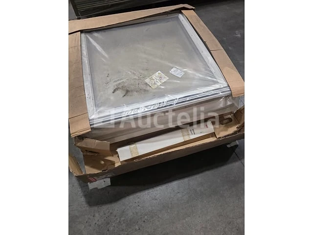Handraam voor velux plat dak cvp 100100 0073u – 1000 × 1000 mm - afbeelding 2 van  3