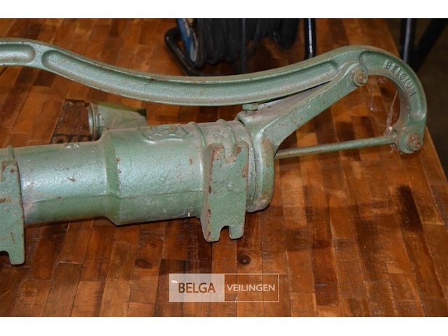 Handwaterpomp - afbeelding 2 van  6