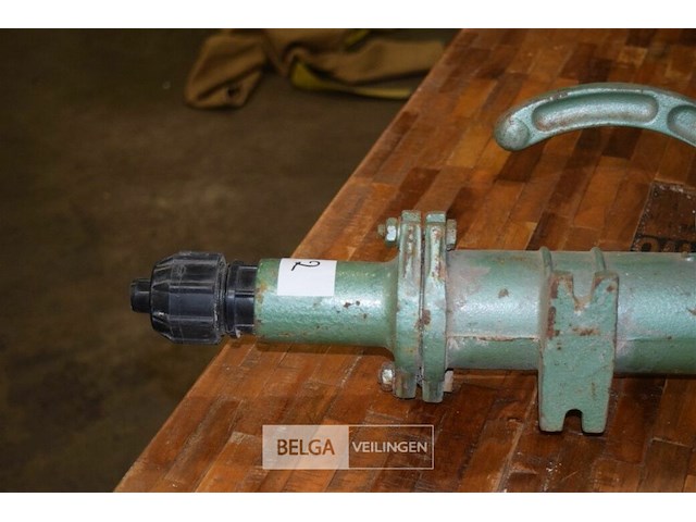 Handwaterpomp - afbeelding 4 van  6