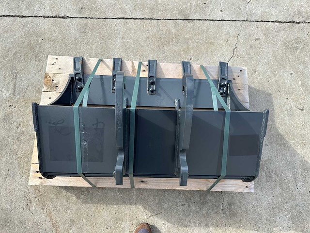 Haner - 2024 - hsl800 - puinbak - afbeelding 4 van  13