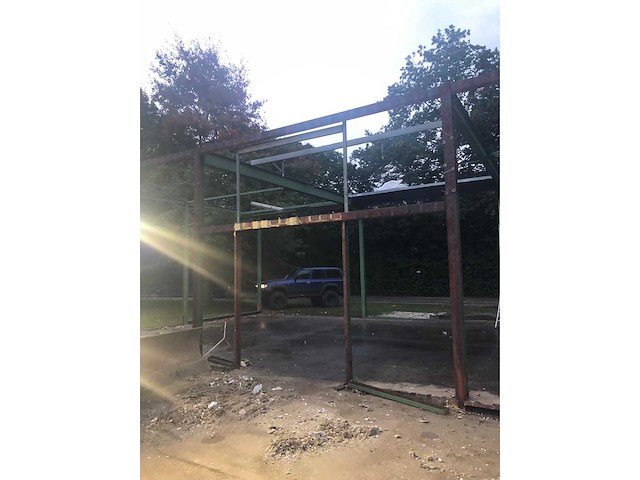 Hangaar - afbeelding 3 van  5