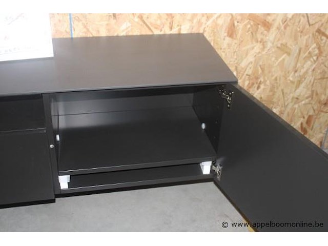 Hangdressoir karat 4 deuren - afbeelding 2 van  3