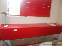 Hangkast rode lak 276cmx50cmx46cm - afbeelding 1 van  2