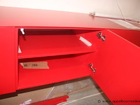 Hangkast rode lak 276cmx50cmx46cm - afbeelding 2 van  2