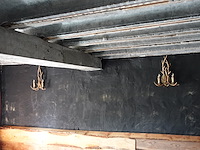 Hanglamp gemaakt uit geweien & 8x muurlamp - afbeelding 4 van  7