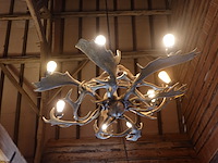 Hanglamp gemaakt uit geweien - afbeelding 2 van  3
