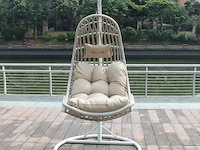 Hangstoel 80 cm breed - hoogte 195 cm - wit frame / mokka kussens - afbeelding 2 van  5