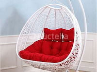 Hangstoel dubbel: 2 persoons 130 cm breed -hoogte 200 cm - wit frame / rode kussens - afbeelding 1 van  3